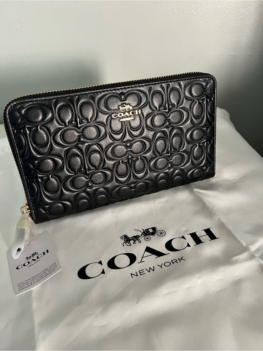 Coach Continental Wallet In Signature Leather - Picture 1 of 10
